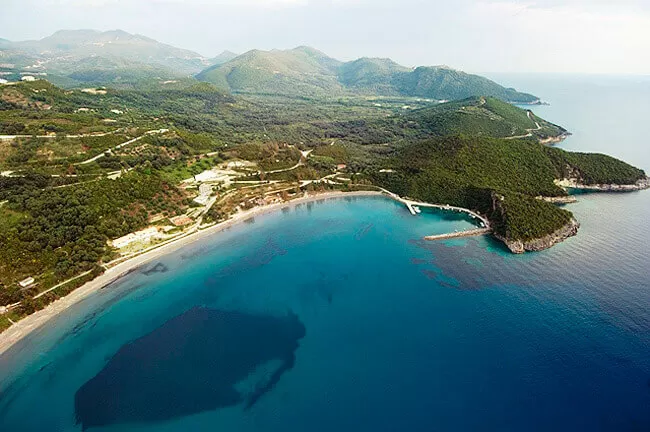 Arilla Strand