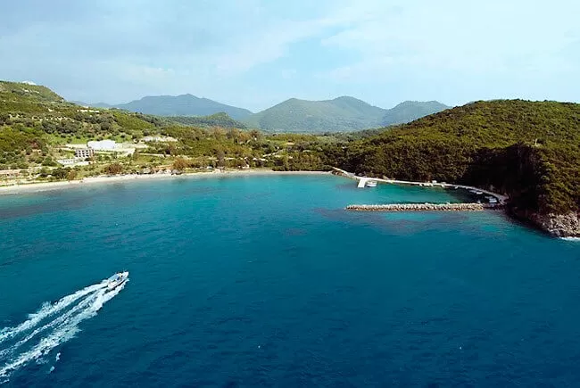 Arilla Strand