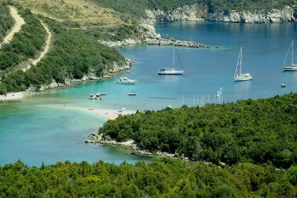 Beach Bella Vraka